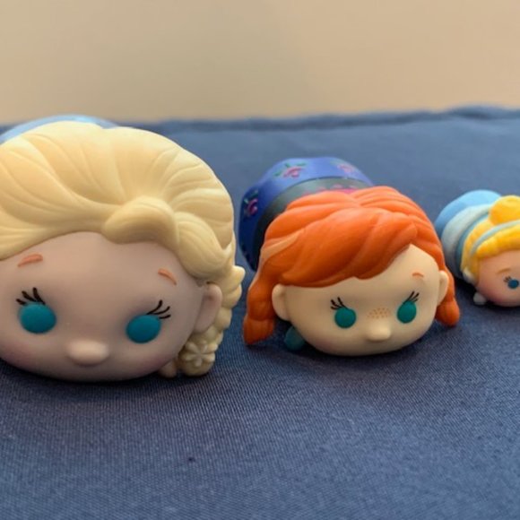 Disney Tsum Tsum Collection 3 pcs: Frozen Elsa & 2 more characters - Picture 1 of 4